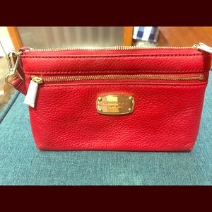 MK WRISTLET